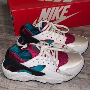 Nike Huarache black/purple and teal
